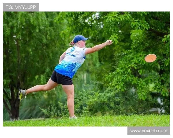 成都飞盘队耐力争议引发热议运动员体能与竞技精神的碰撞 成都飞盘队耐力争议引发热议运动员体能与竞技精神的碰撞