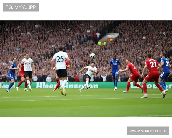 喀山红宝与利物浦的对决：足球场上的激情与荣耀之战